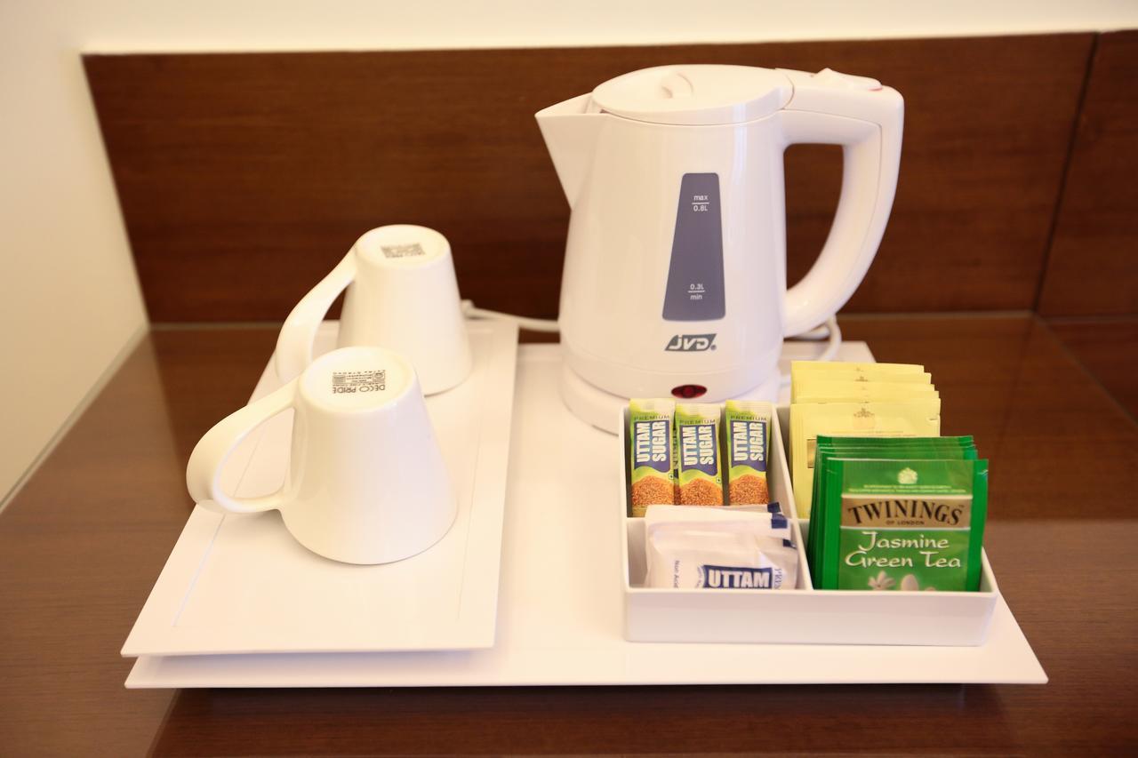Css Abode Otel Noida Dış mekan fotoğraf