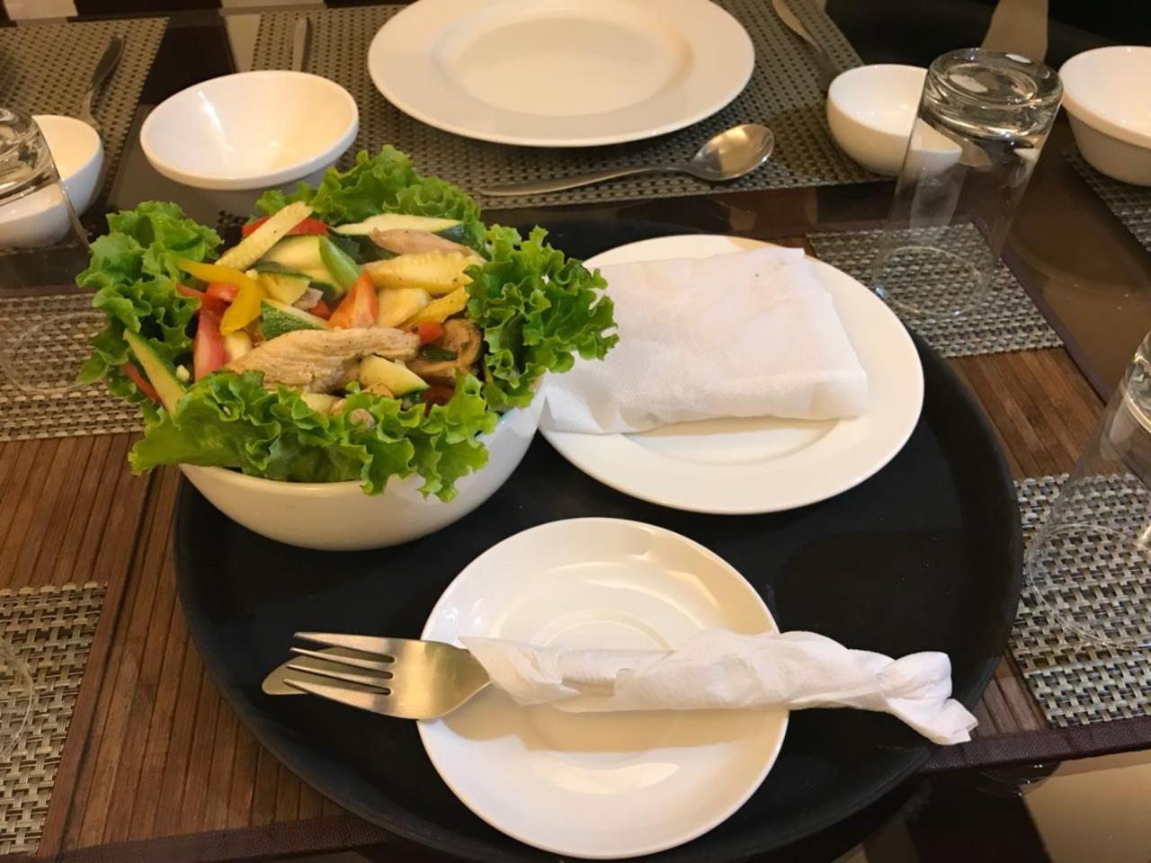 Css Abode Otel Noida Dış mekan fotoğraf